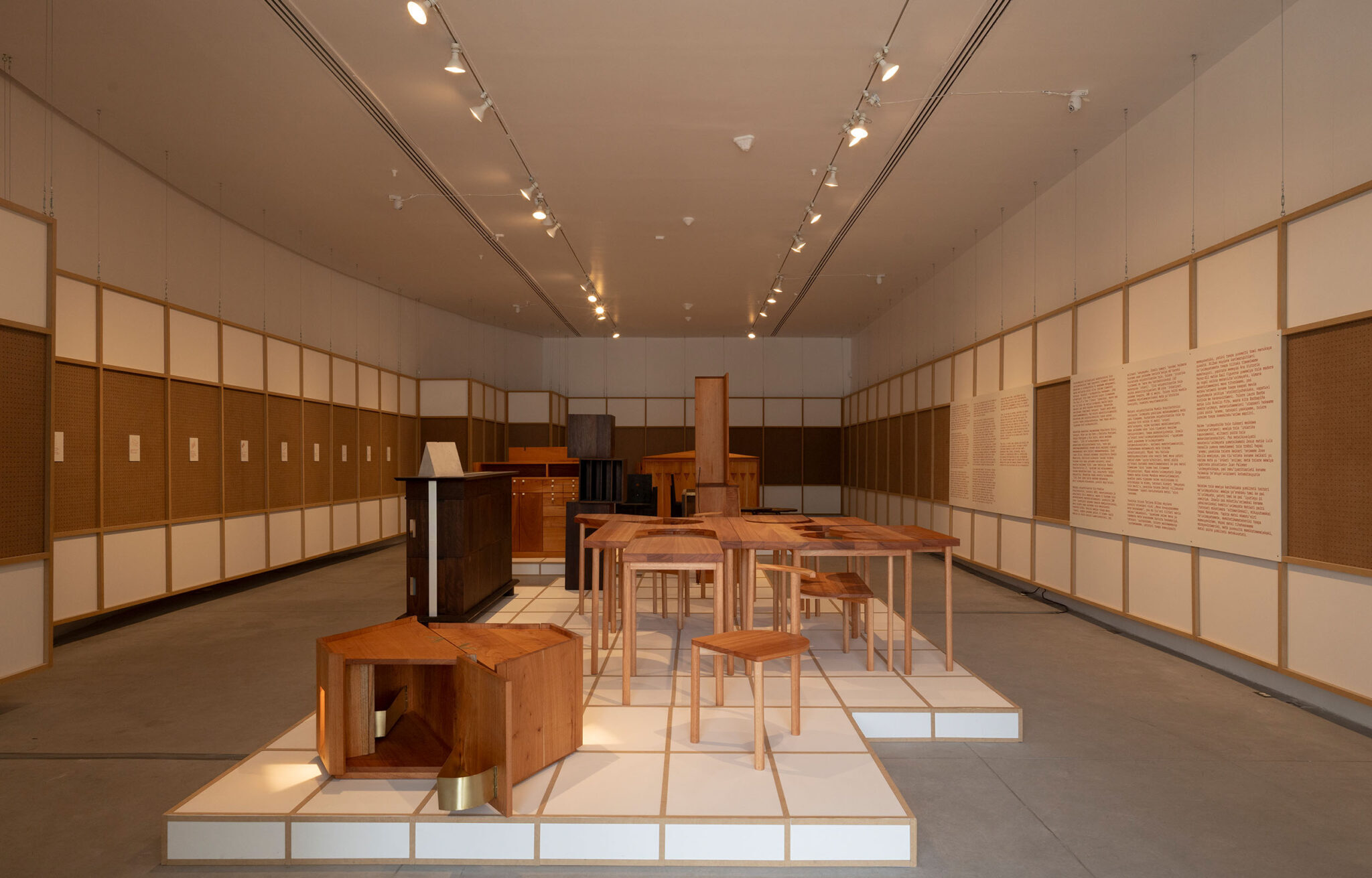 Mueble Arquitectónico II: ¿Mesa para cuántos? 