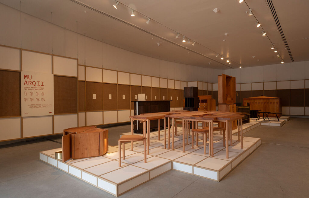 Mueble Arquitectónico II: ¿Mesa para cuántos? 