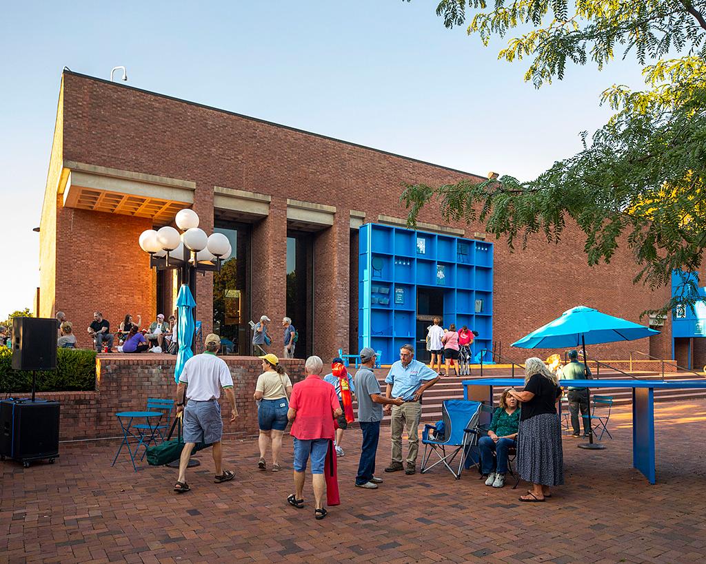 Exhibit Columbus 2023: "Designed By The Public”