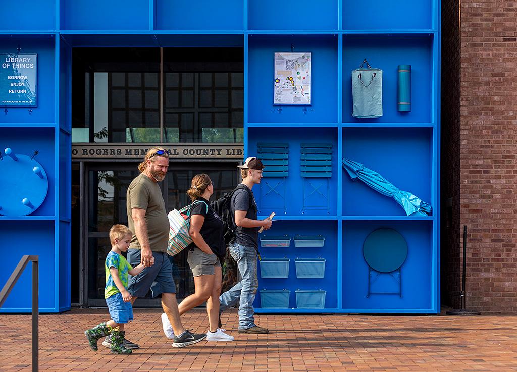 Exhibit Columbus 2023: "Designed By The Public”